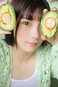 绫波芹